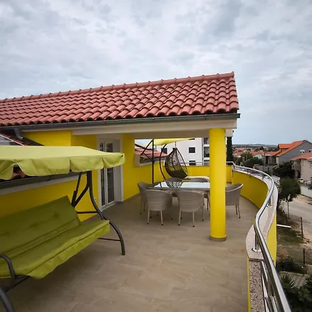 Katarina Apartment *