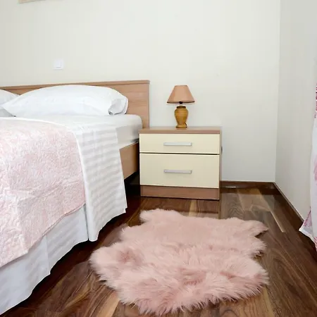 Katarina Apartment *