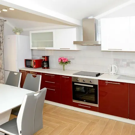 Apartment Katarina *