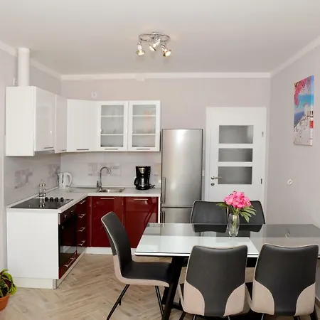 Katarina Apartment *